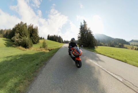 Les plus belles routes de Suisse à moto – Episode 1