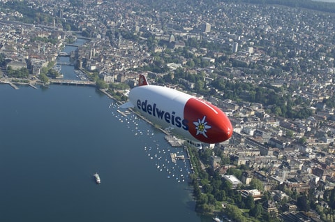 Der Edelweiss Zeppelin hebt ab