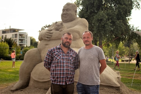 Russisches Team gewinnt Sandskulpturen Festival in Rors...