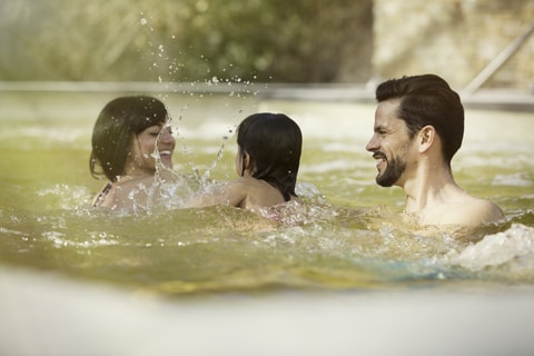 Osterangebot im Splash & Spa Tamaro