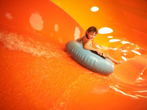 Jetzt öffnen auch die Wasserparks!