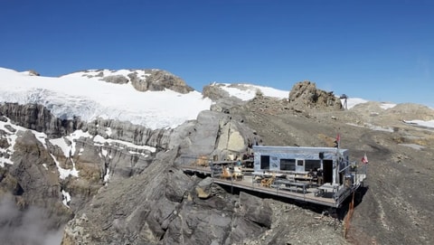 Glacier 3000: Ein Pass bricht nach 2000 Jahren aus dem ...