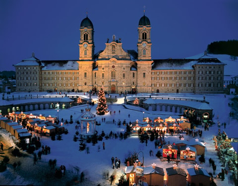 Kloster und Barock-Kirche Einsiedeln
