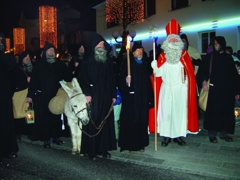 Samichlaus-Einzug in Jona