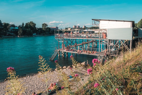 Rheinbaden in Basel