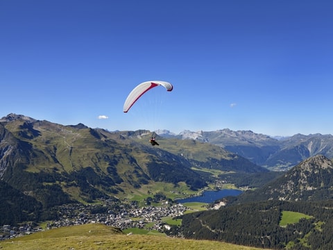 Tandem-Paragliding – Davos Klosters
