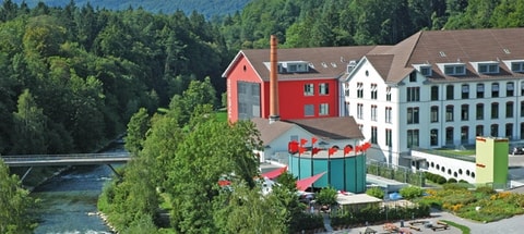 Hotel riverside