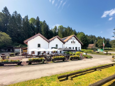 Asphaltminen und Café des Mines