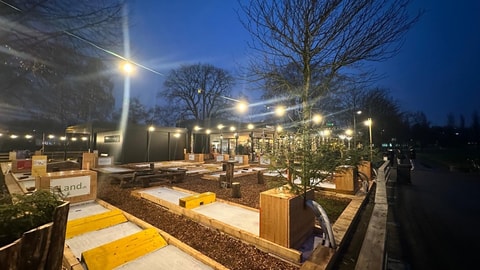 Ice-Minigolf im Strandcafé Parasol