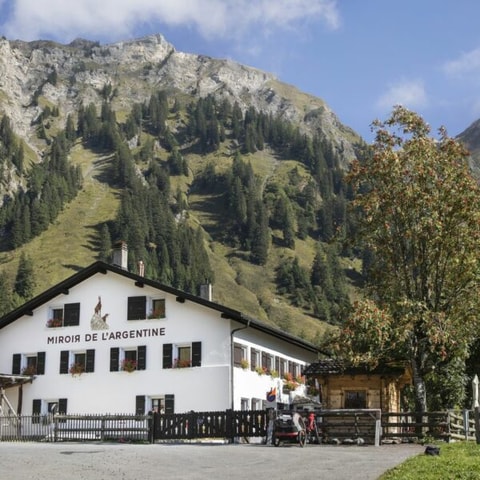 Hotel & Restaurant Miroir d’Argentine
