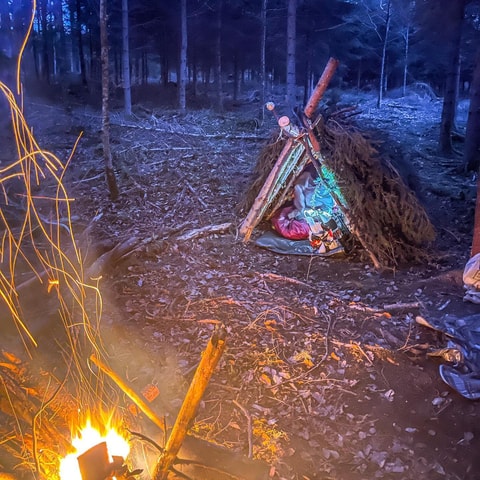 Wildnisschule und Survival Training