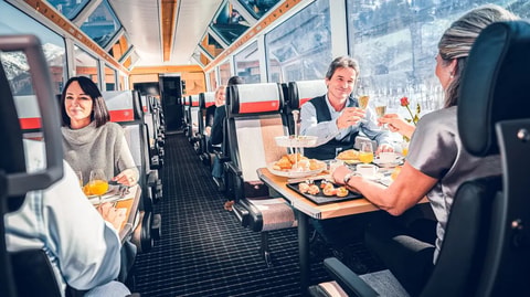 Brunch im Zug
