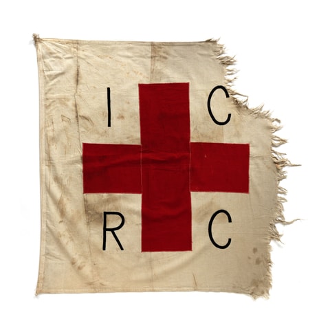 «Flagge zeigen – Rotes Kreuz auf weissem Grund»