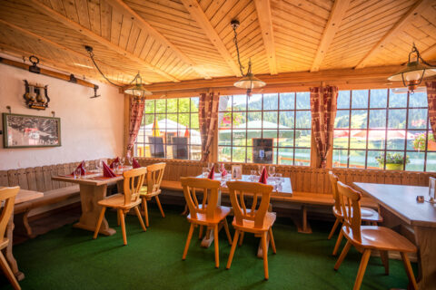 Hôtel-Restaurant du Lac des Chavonnes (VD)