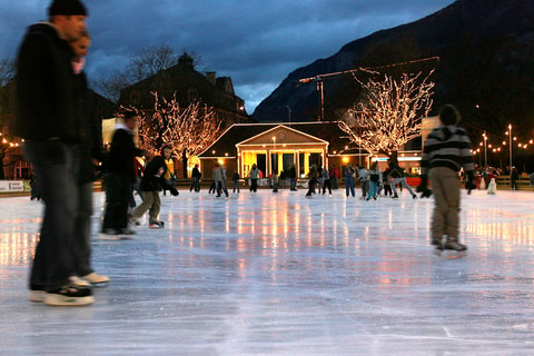 Eisfeld Quader in Chur