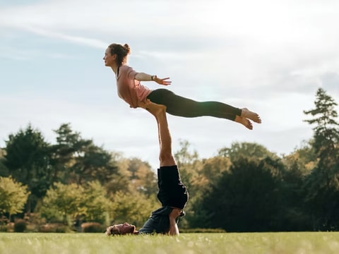 Genève Reçoit 11 – Festival d&rsquo;Acroyoga