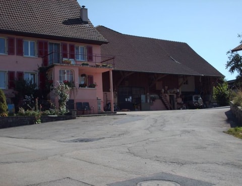 Ferien auf dem Bauernhof in Lugnez