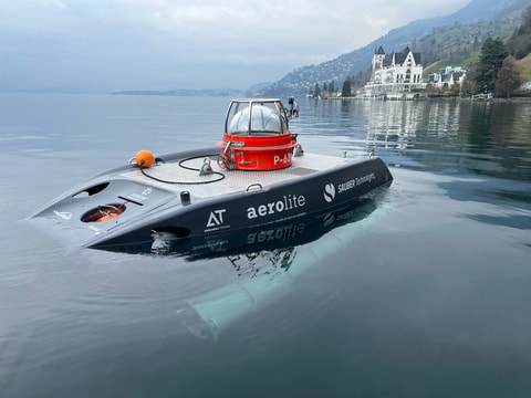 Plongée sous-marine dans le lac des Quatre-Cantons (LU)