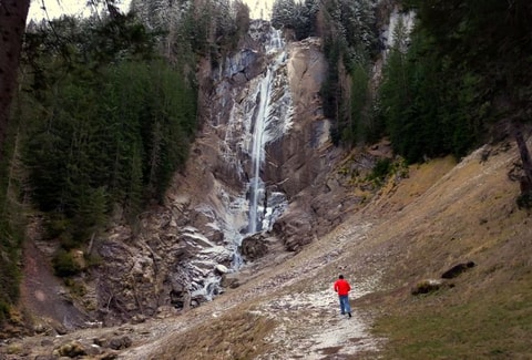 Iffigfälle la plus belles chutes de l’Oberland bernois