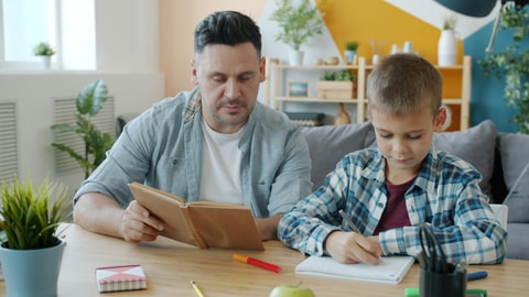 Schweizer Vätertag in der Bibliothek Uster