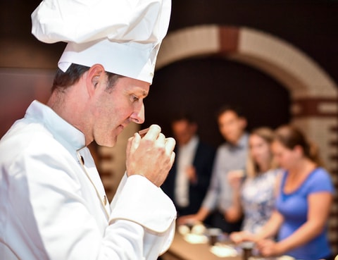 "LINDT - Swiss Chocolate Experience" in Kilchberg