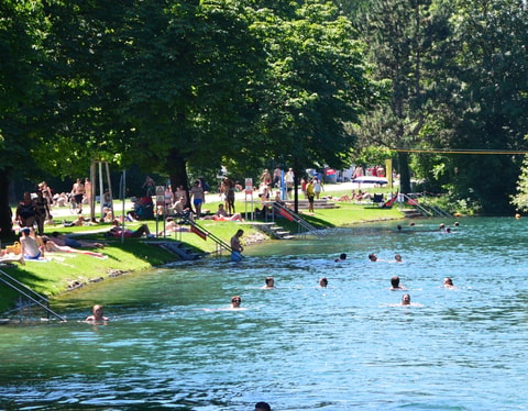 Flussbad Au-Höngg