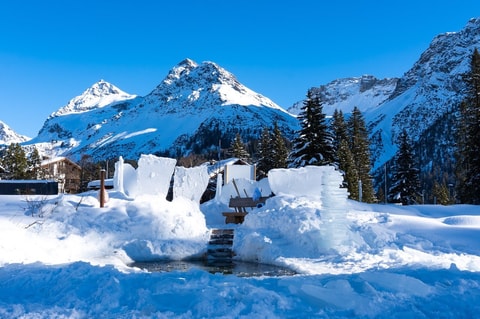 Eisbadi und Sauna Arosa