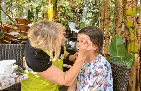Kindertag im Tropenhaus Frutigen