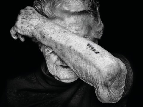 The Last Swiss Holocaust  Survivors – Ausstellung im Hi...