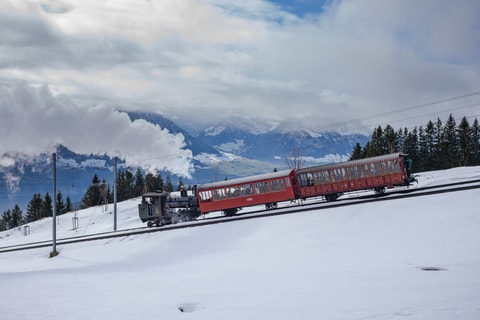Winterdampffahrten auf die Rigi