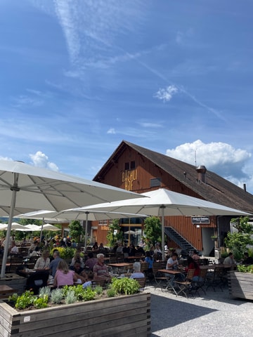 Valentinstags Brunch auf dem Bächlihof