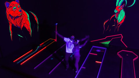 OMEGA next level minigolf