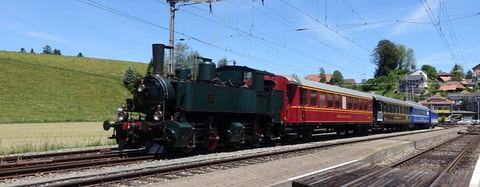 Ausflugsfahrten mit der Oensingen-Balsthal-Bahn