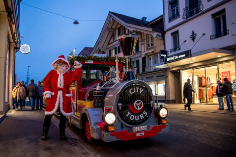 Weihnachtsshopping in Interlaken