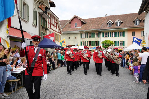 Fête des vendanges de Cerlier (BE)