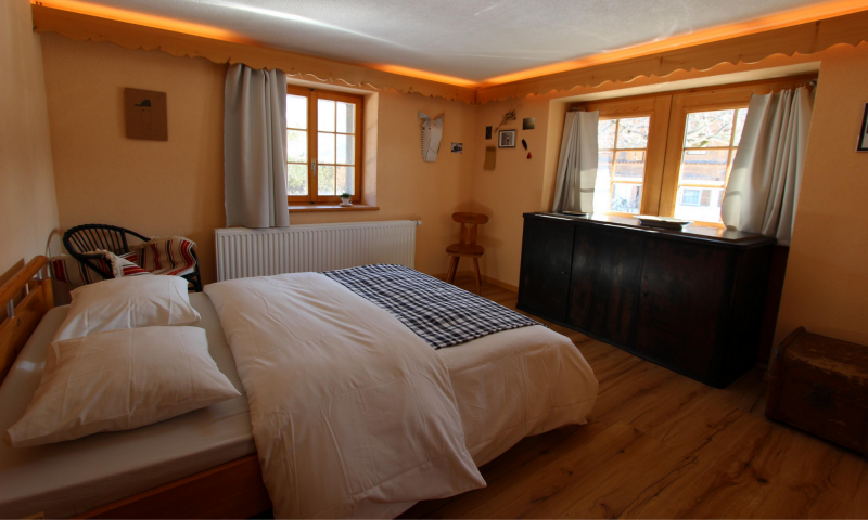 B&B les Epinettes interior room - no season - CHAX - Pays-d'Enhaut Région