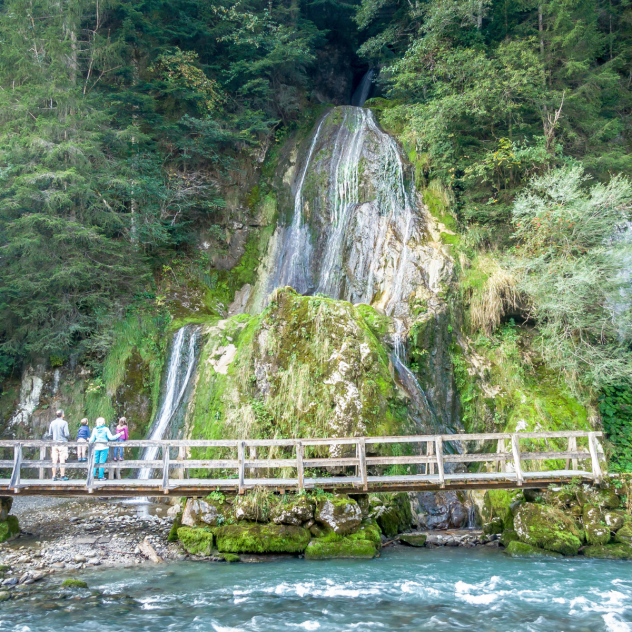 Spaziergang |Turrian-Brücke – Ramaclé-Wasserfall