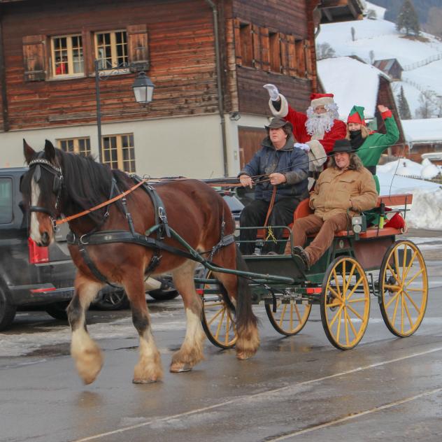 Arrivée du Père-Noël au Pays-d’Enhaut