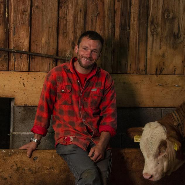 The Cheese Path | A night on the straw at Belles Combes