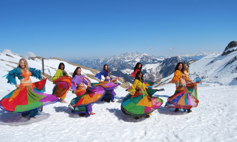 Danse Orientale en plein air- hiver - Pays-d'Enhaut - Pays-d'Enhaut Région