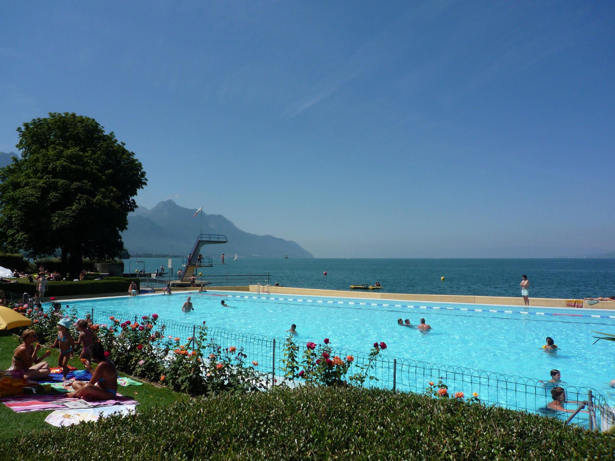 Piscine Les Marines Montreux Riviera