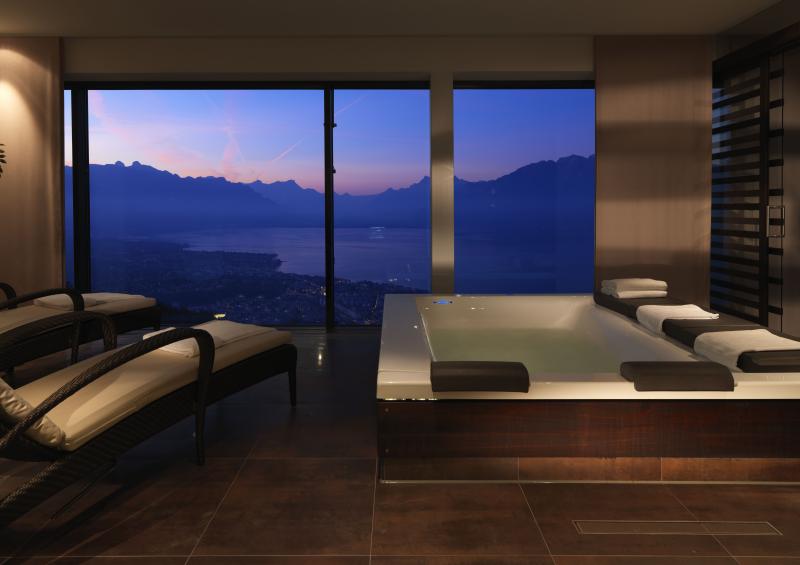 Duck House Freddie Mercury Vacation Home