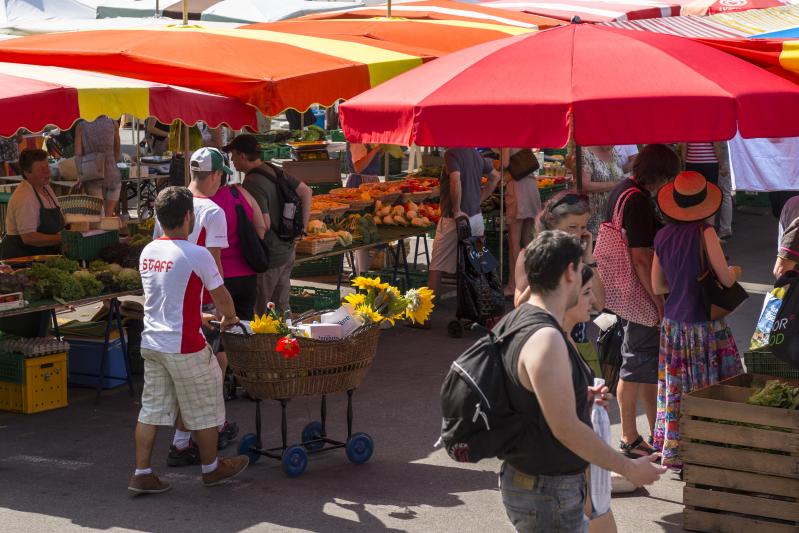 Marché folklorique