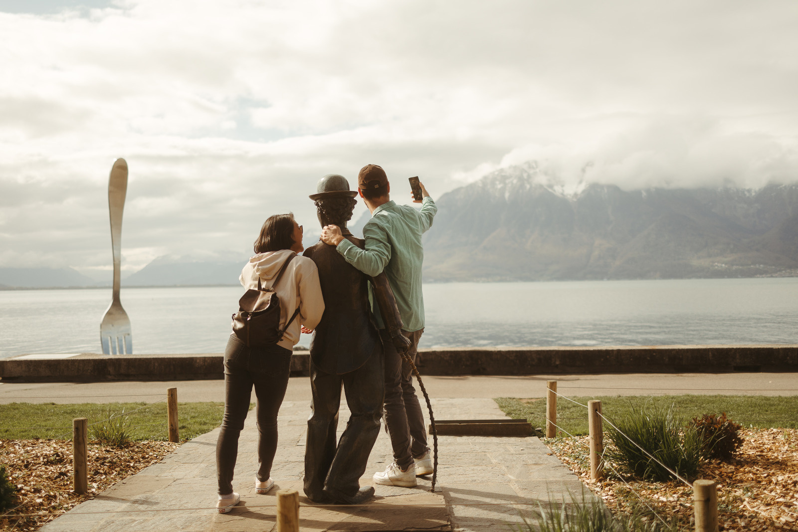Chaplin Statue Fourchette Vevey