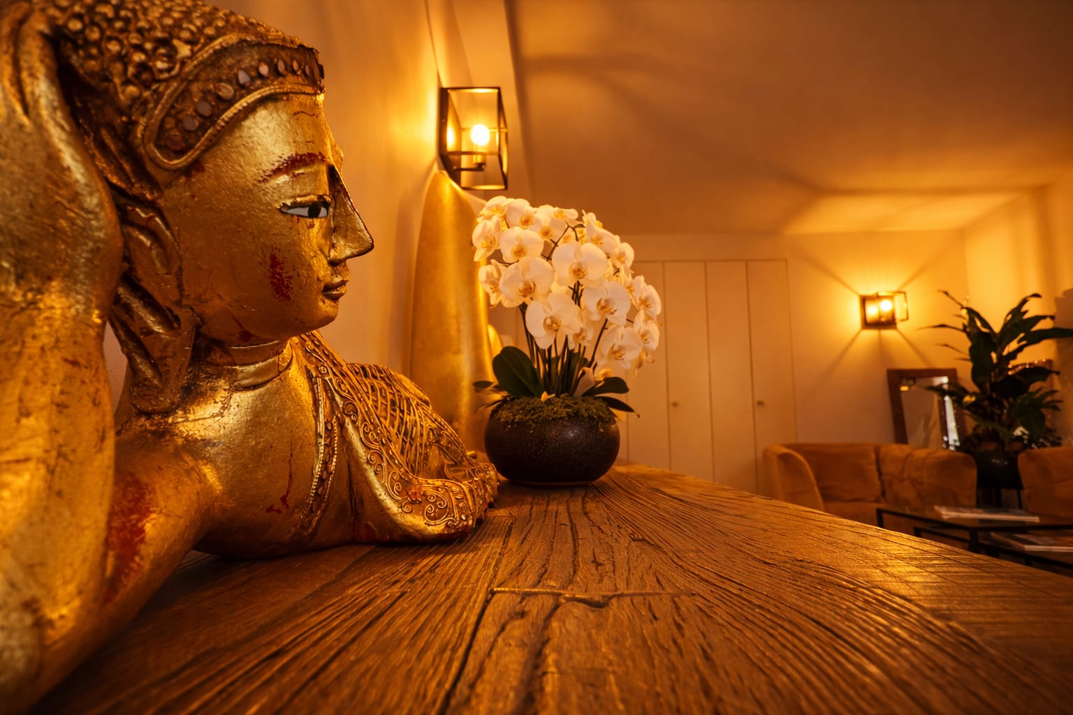 hall-buddha.jpg
