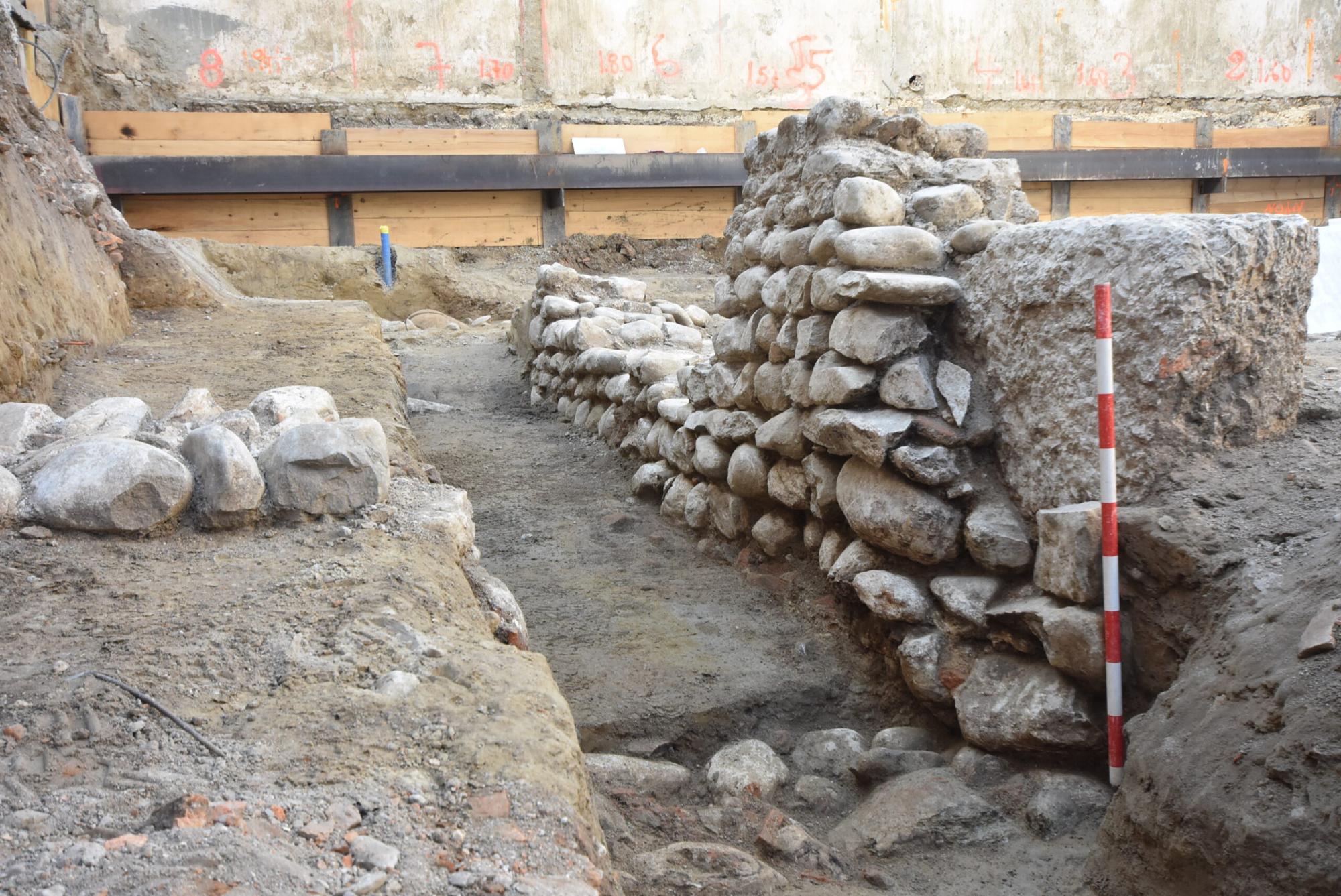 Apéro-Archéo - Actualités archéologiques de Nyon: les fouilles de la Rue Juste Olivier