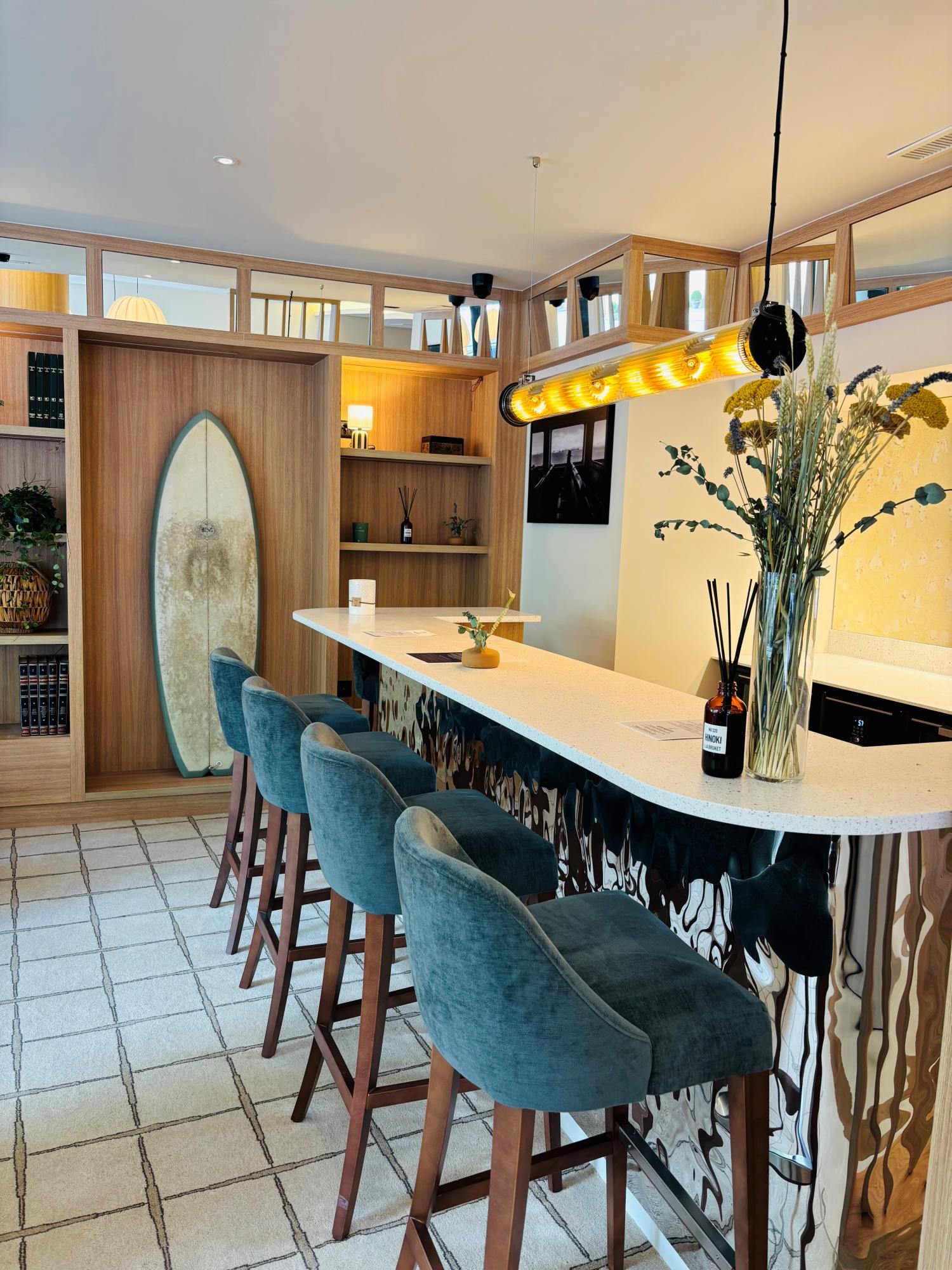 MaisondulacNyon_hall_2