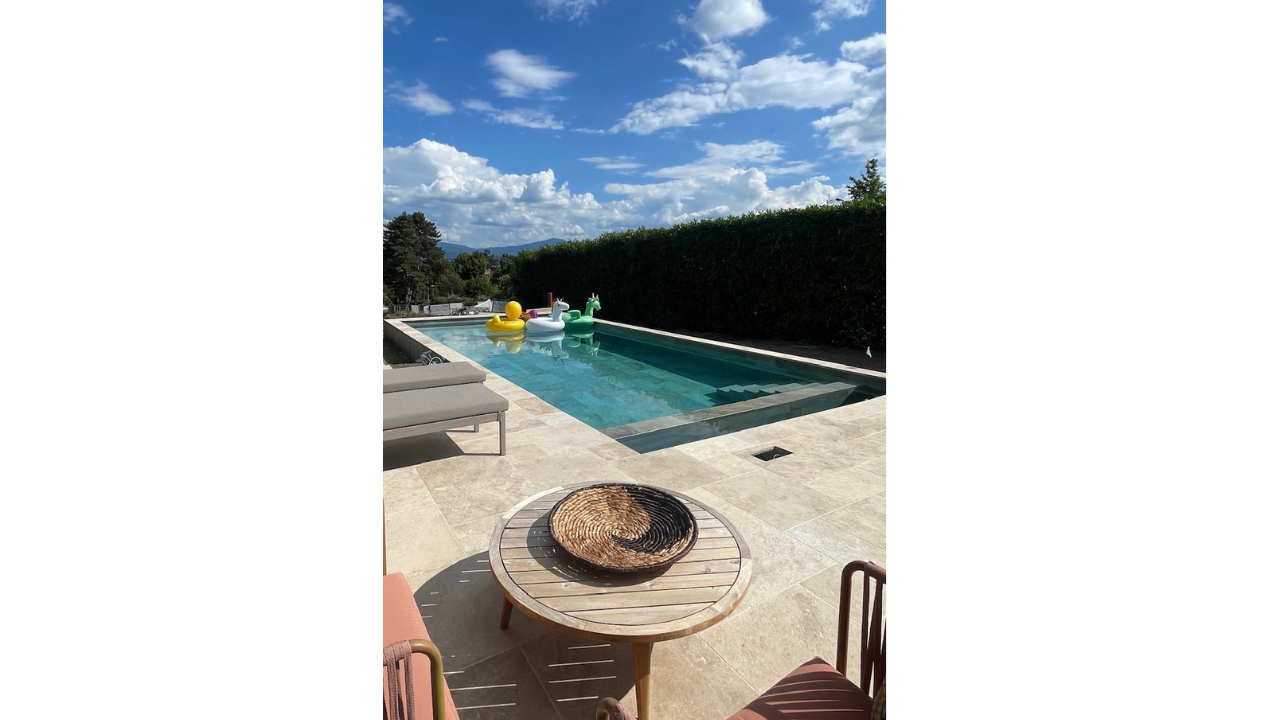 Petit Clos Suites Piscine