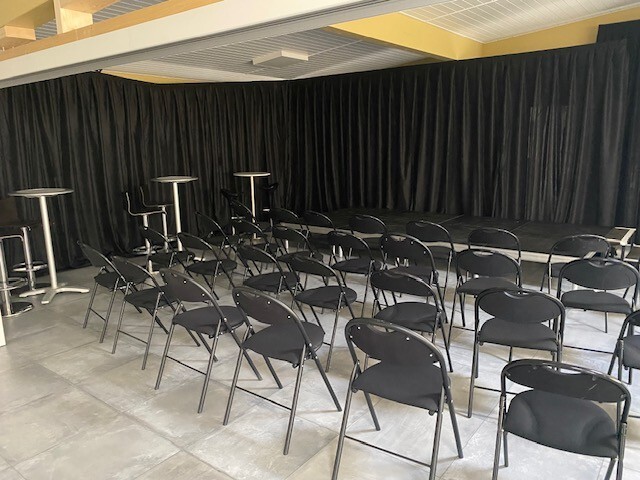 Préparation salle spectacle