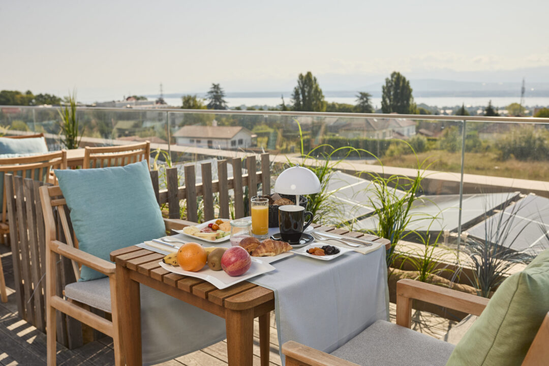 24-08_Petit-dejeuner_18-scaled-1